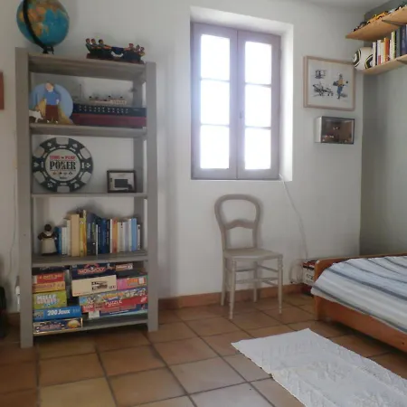 Location Emilie Tolón